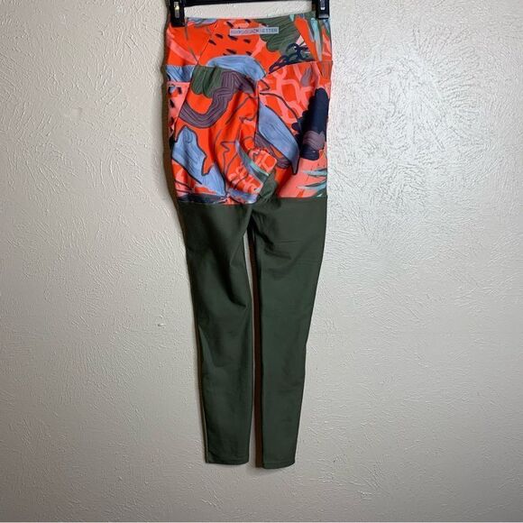 Gymshark x Nikki dynamic legging pineapple olive - Picture 5 of 9